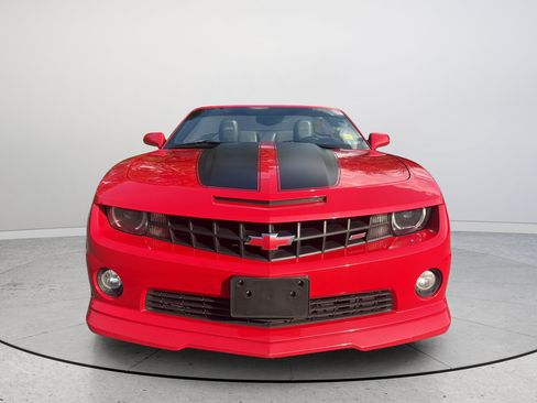 Used 2011 Chevrolet Camaro SS w/ LPO, Ground Effects Package RWD image 4