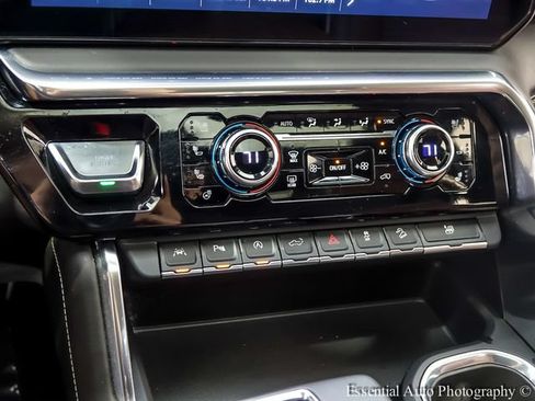 Used 2023 GMC Sierra 1500 Denali Ultimate AWD/4WD image 20