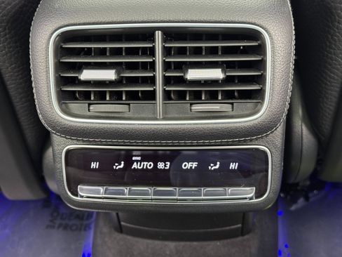 Used 2024 Mercedes-Benz GLS 580 4MATIC image 41