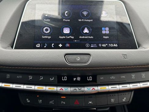 Used 2020 Cadillac XT4 Premium Luxury FWD image 28