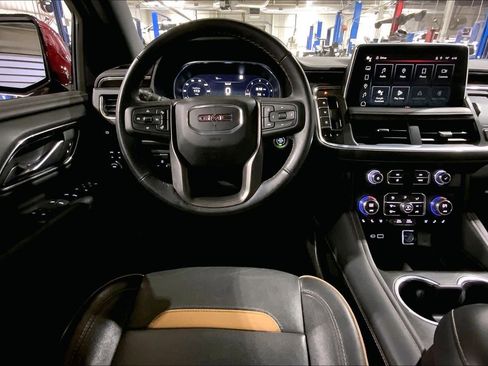 Used 2022 GMC Yukon AT4 w/ Max Trailering Package image 5