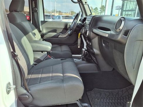 Used 2012 Jeep Wrangler Unlimited Sport image 18