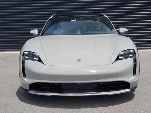 Certified 2022 Porsche Taycan 4 Cross Turismo AWD/4WD image 10