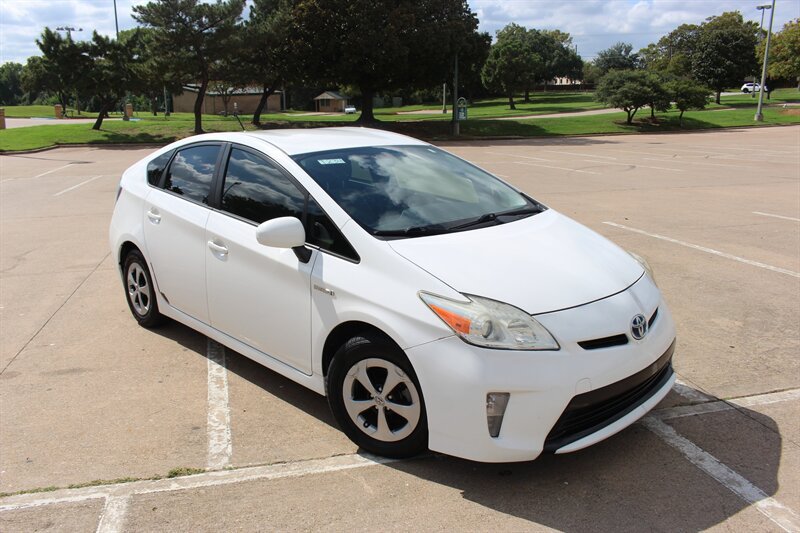 Used 2015 Toyota Prius Three FWD image 7