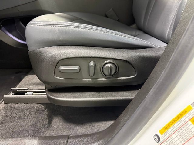 Certified 2023 Buick Enclave Essence FWD image 14
