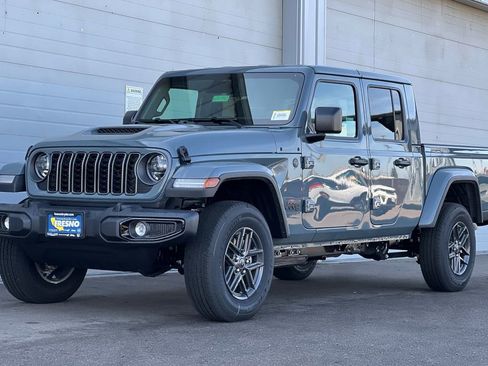 New 2026 Jeep Gladiator Sport image 8