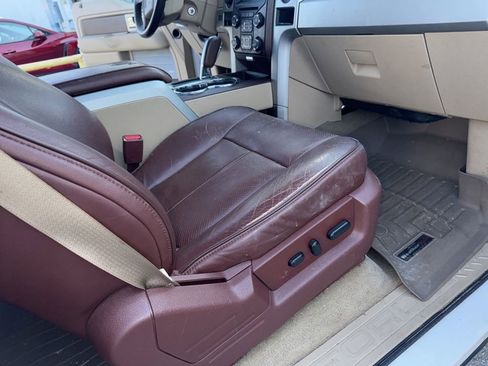 Used 2014 Ford F150 King Ranch w/ King Ranch Luxury Package image 10