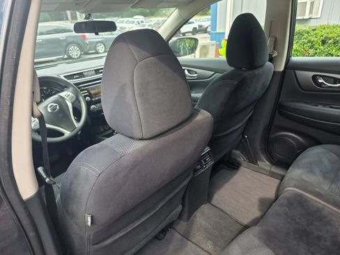 Used 2014 Nissan Rogue S AWD/4WD image 19