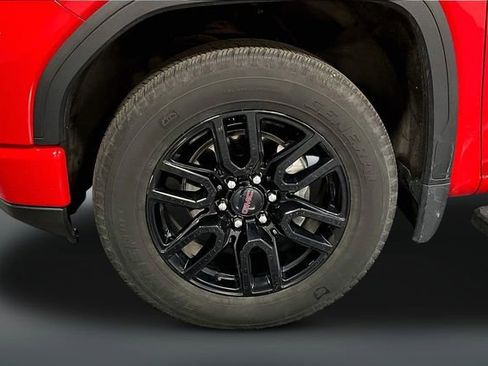 Used 2023 GMC Sierra 1500 Elevation image 29