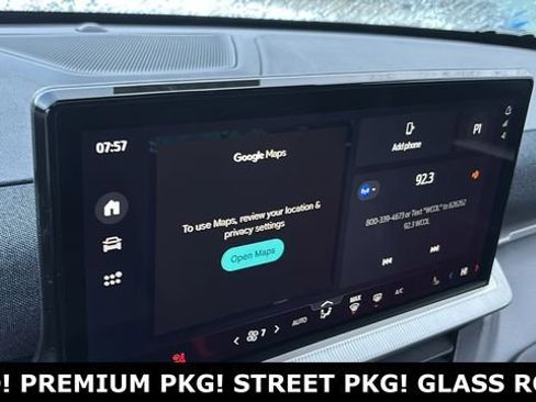 New 2026 Ford Explorer ST-Line w/ ST-Line Street Pack image 14