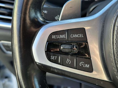 Used 2022 BMW X6 xDrive40i w/ M Sport Package image 23