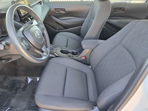 Used 2024 Toyota Corolla LE FWD image 17