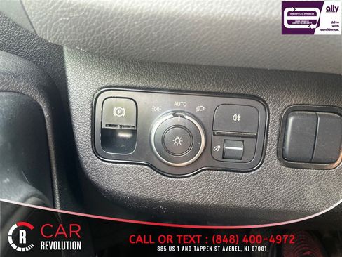 Used 2021 Mercedes-Benz Sprinter 2500 image 17