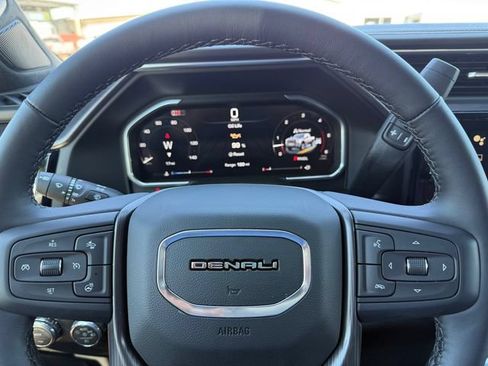 New 2026 GMC Sierra 2500 Denali Ultimate w/ Max Trailering Package AWD/4WD image 13