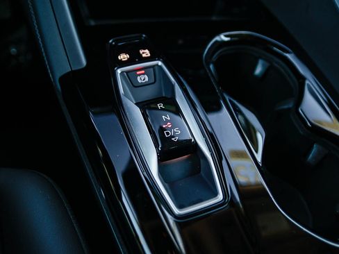 Certified 2025 Audi Q5 Premium w/ Convenience Package AWD/4WD image 25