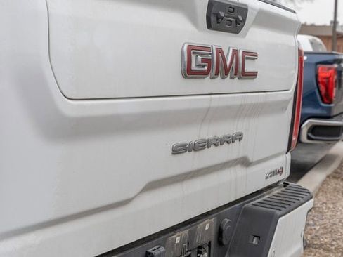 Used 2022 GMC Sierra 3500 AT4 w/ AT4 Premium Plus Package image 3