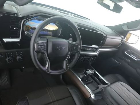 Used 2026 Chevrolet Silverado 1500 High Country w/ Midnight Edition image 17
