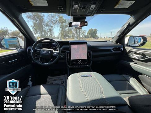Certified 2025 GMC Yukon AT4 AWD/4WD image 24