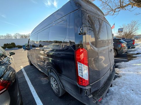 Used 2021 Ford Transit 150 Low Roof AWD image 3