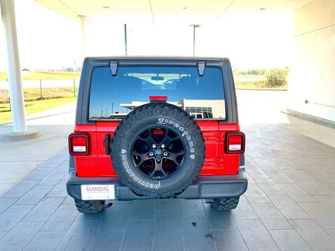 Used 2021 Jeep Wrangler Unlimited Sport image 6