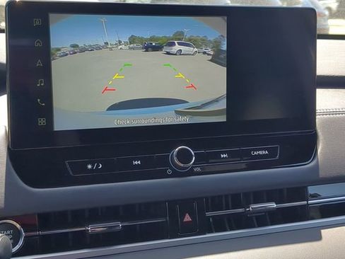 New 2026 Mitsubishi Outlander LE FWD image 24