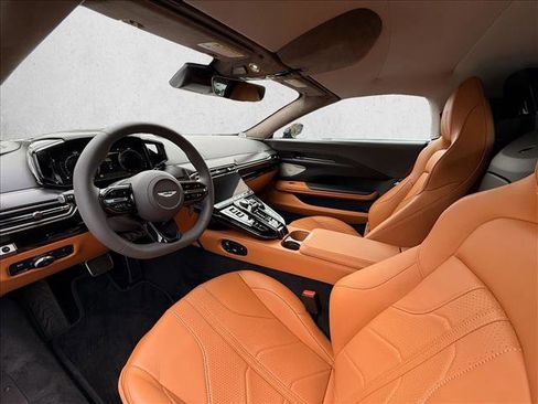 New 2026 Aston Martin V8 Vantage Convertible RWD image 27