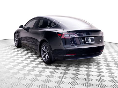 Used 2022 Tesla Model 3 Long Range AWD/4WD image 4