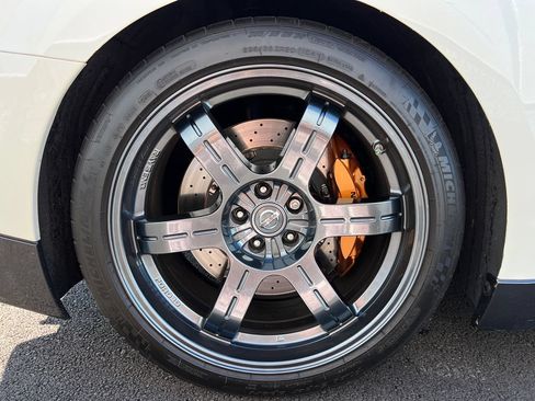 Used 2015 Nissan GT-R Black Edition AWD/4WD image 30