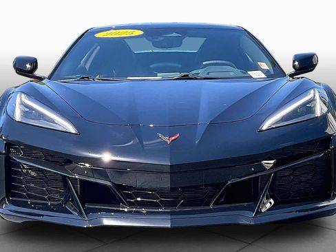 Used 2025 Chevrolet Corvette Z06 image 4