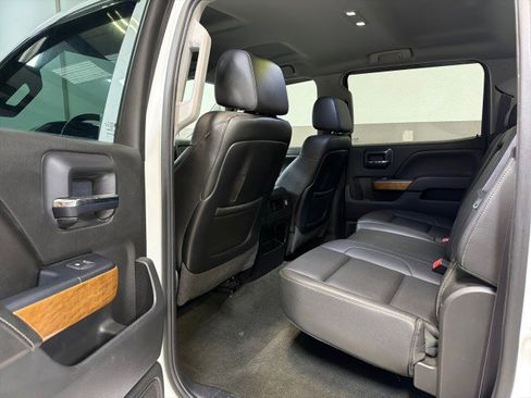 Used 2015 Chevrolet Silverado 3500 LTZ w/ Duramax Plus Package image 31