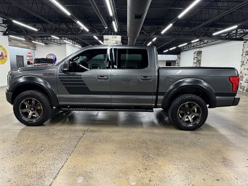 Used 2020 Ford F150 XLT w/ Equipment Group 302A Luxury AWD/4WD image 4