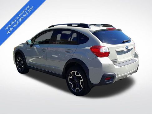 Used 2017 Subaru Crosstrek 2.0i Premium AWD/4WD image 6