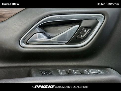 Used 2021 Chevrolet Tahoe Z71 w/ Z71 Signature Package AWD/4WD image 10