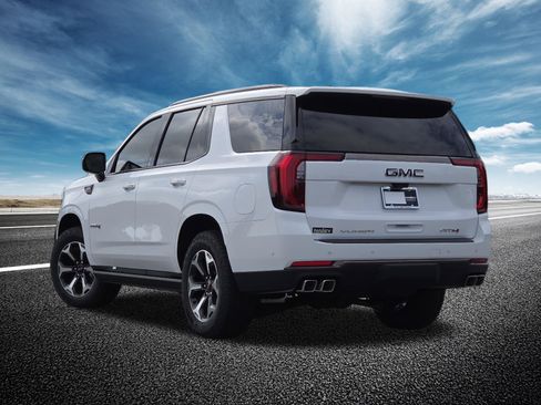 New 2026 GMC Yukon AT4 Ultimate w/ LPO, Floor Liner Package AWD/4WD image 21