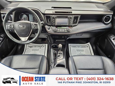 Used 2017 Toyota RAV4 SE image 16
