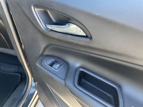 Used 2020 Chevrolet Equinox Premier FWD image 37