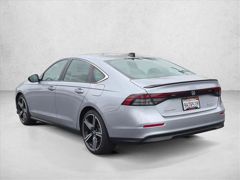 Used 2023 Honda Accord Sport image 8