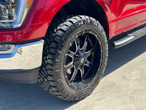 Used 2022 Ford F150 Lariat w/ Equipment Group 502A High image 9