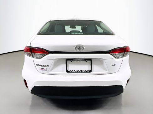 Used 2024 Toyota Corolla LE image 6