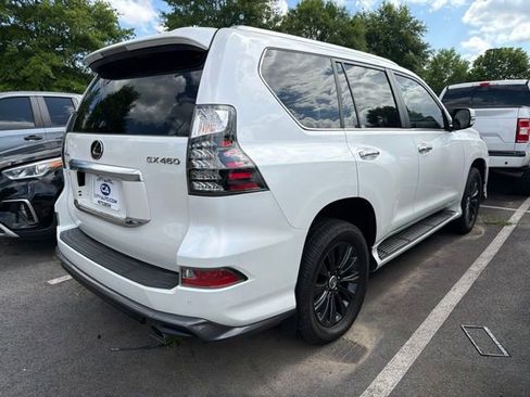 Used 2023 Lexus GX 460 Luxury w/ Sport Design Package AWD/4WD image 5