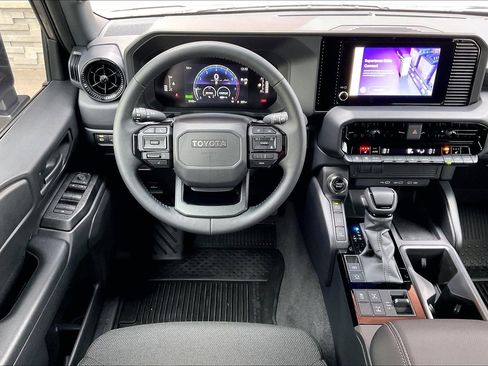 Used 2025 Toyota Land Cruiser 1958 image 8