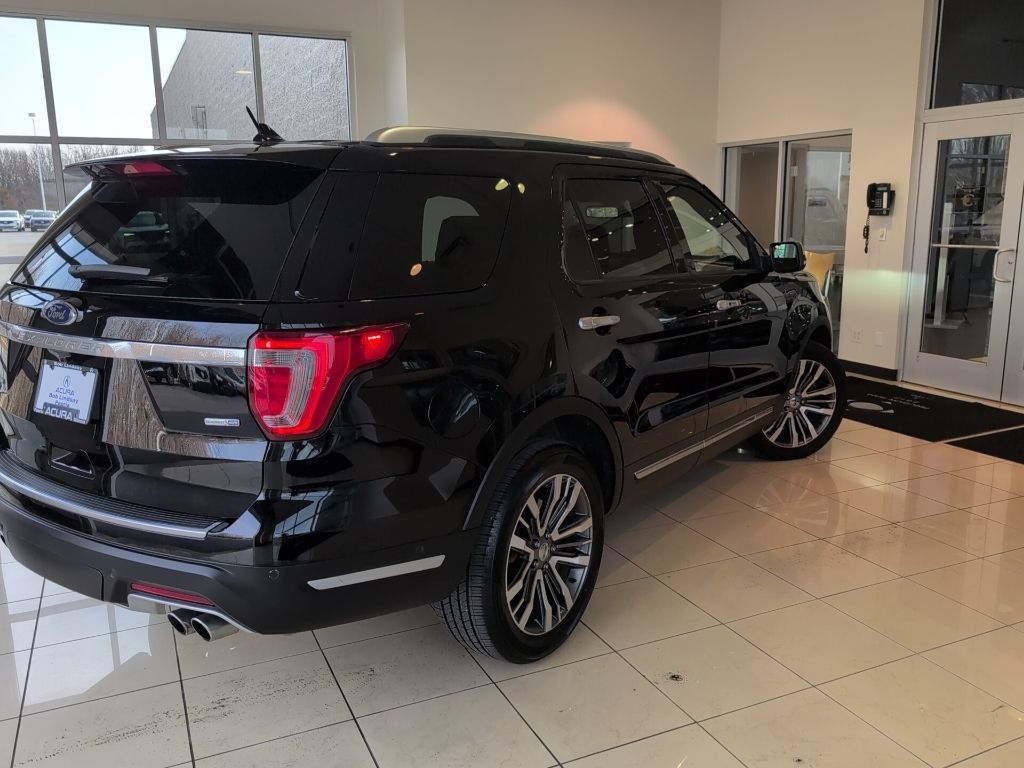 Used 2018 Ford Explorer Platinum AWD/4WD image 5