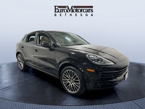 Used 2023 Porsche Cayenne S AWD/4WD image 7