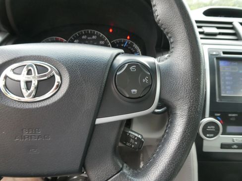 Used 2013 Toyota Camry XLE FWD image 21