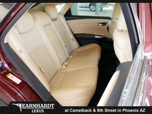 Used 2013 Toyota Avalon Limited image 3