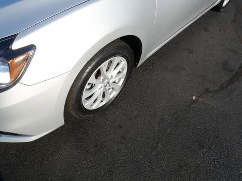 Used 2018 Nissan Sentra SV image 29