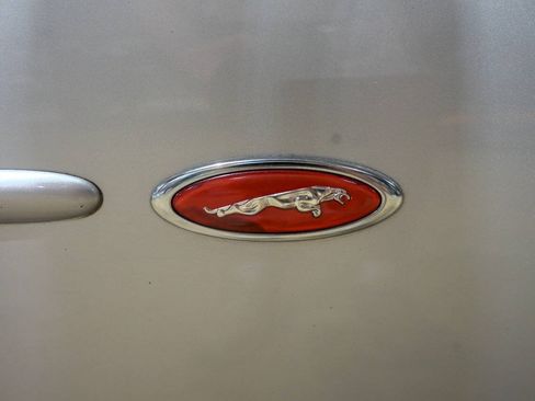 Used 2001 Jaguar XK8 Convertible RWD image 39