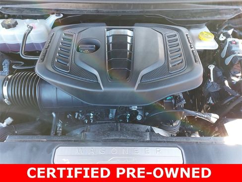 Used 2023 Jeep Wagoneer Series III w/ Preferred Equipment Group image 32