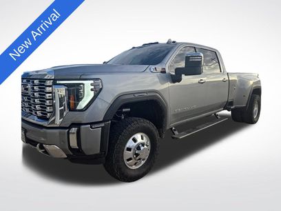 Used 2025 GMC Sierra 3500 Denali w/ Denali Reserve Package