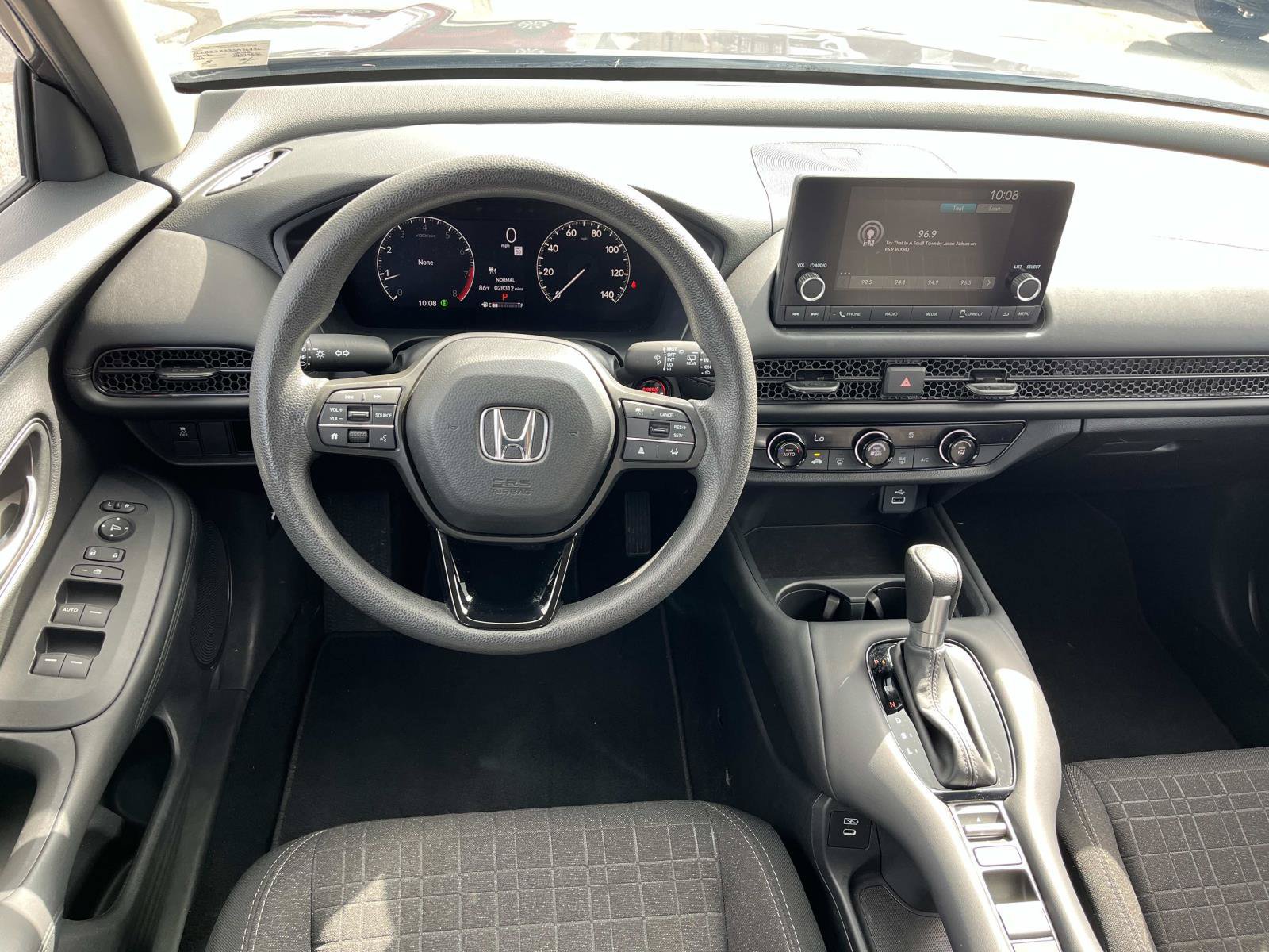 Used 2025 Honda HR-V LX image 12